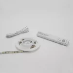 Banda LED cu senzor de miscare cu baterie 100cm alb cald 3000K Phenom Lighting