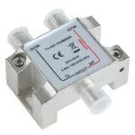 Dispozitiv pentru combinat semnal antena TV /satelit