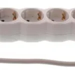 Prelungitor 5 prize 5m cu intrerupator cablu 3xG1.5mmp Well