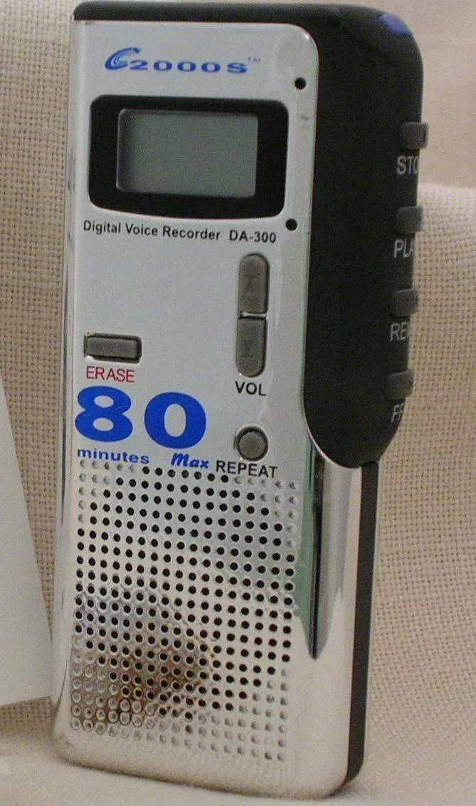 reportofon-digital-da-300 Reportofon Digital DA-300 - imagine 1